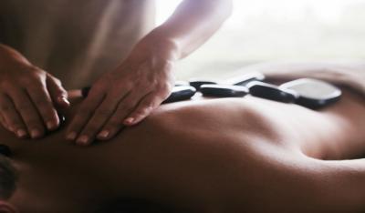 descontracturante + piedras calientes