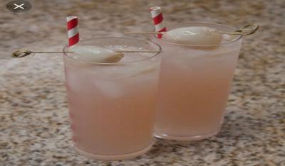 gin tonic de lychee 5 elementos spa en medellin